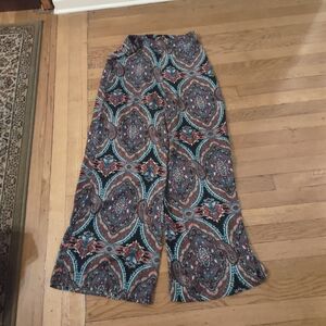Forever 21 high-waisted colorful boho flowy flare pants size medium